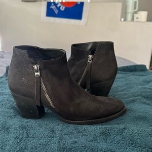 Sam Edelman booties!